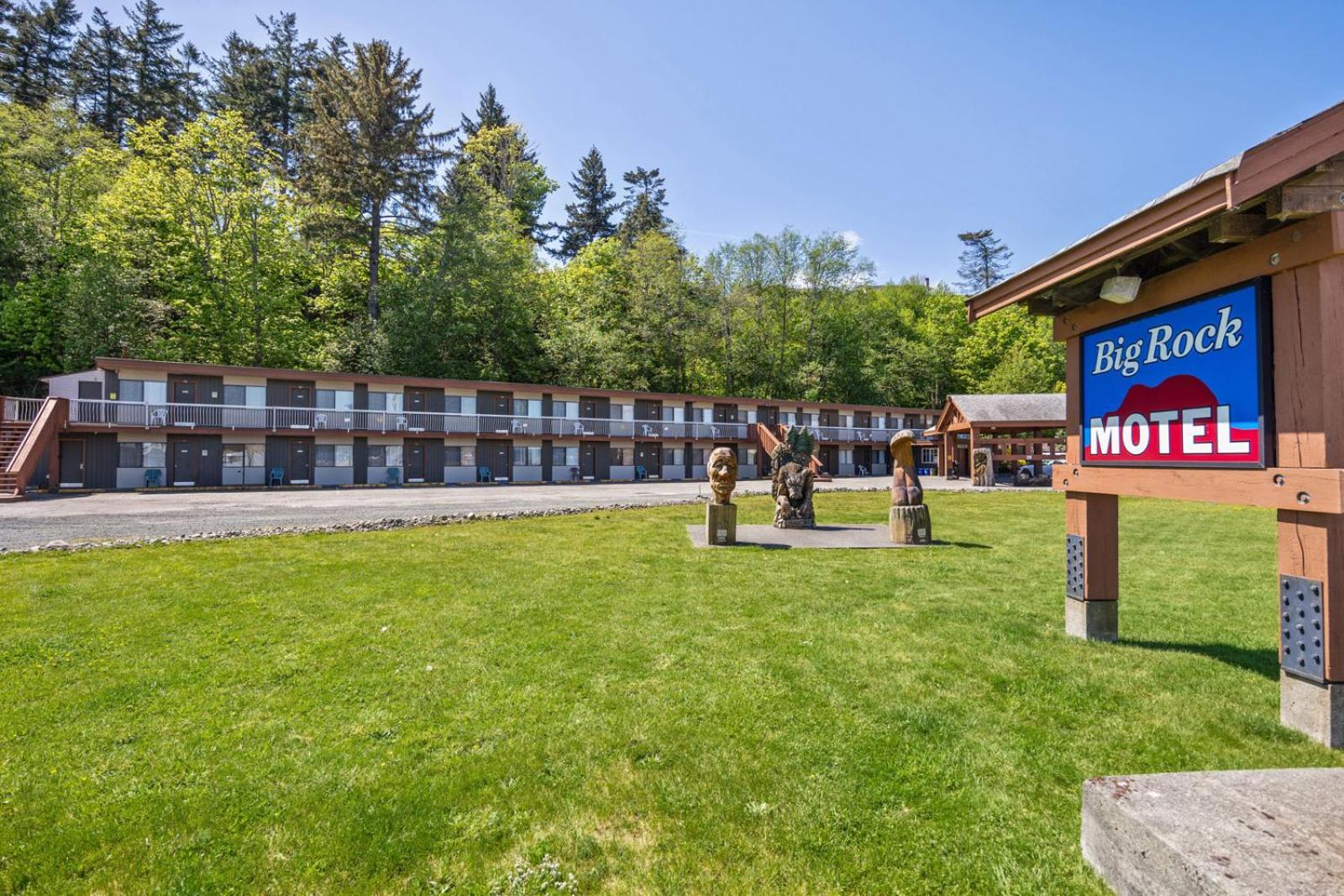 Big Rock Motel Campbell River Eksteriør billede